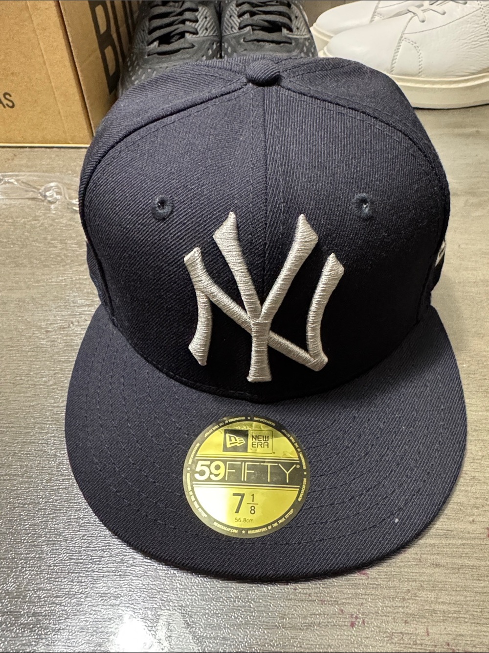 New Era Navy & White New York Yankees 59FIFTY Fitted Hat